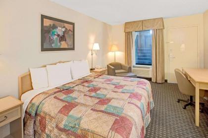 Days Inn by Wyndham Mooresville Lake Norman - image 3