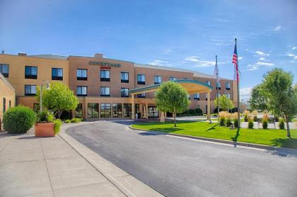 Courtyard Fargo moorhead mN Minnesota