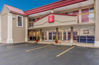 Red Roof Inn Dayton   moraineU of Dayton moraine