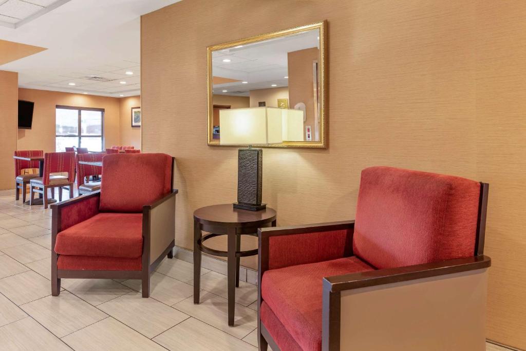 Comfort Inn & Suites Morehead - image 4