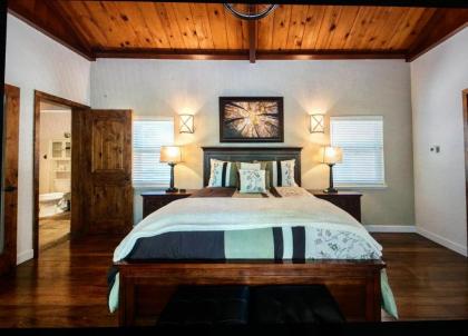 Cottage Creek Vineyards - image 12
