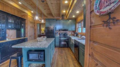 Chestnut Lodge by Escape to Blue Ridge - image 13