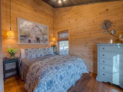 Chestnut Lodge by Escape to Blue Ridge - image 5