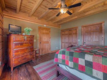 Chestnut Lodge by Escape to Blue Ridge - image 9