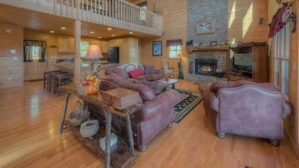 Dancing Bear by Escape to Blue Ridge - image 7