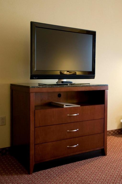Hilton Garden Inn Morgantown - image 4