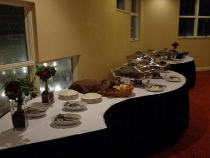 Euro-Suites Hotel - image 11