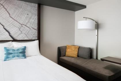 Morgantown Marriott at Waterfront Place - image 12
