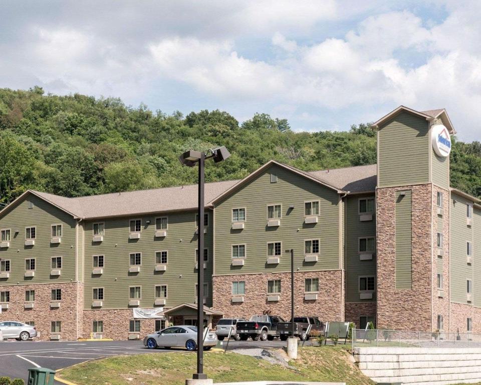 Suburban Extended Stay Hotel Morgantown - main image