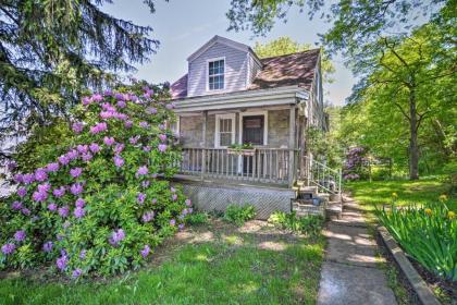 Family House with Balcony Less than 3 mi to WV University morgantown