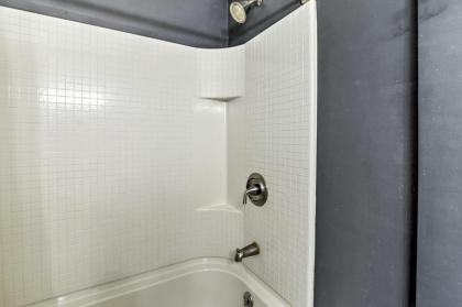 Family House with Balcony Less Than 3 Mi to WV University - image 12