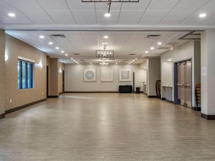 The Cranberry Ascend Hotel Collection - image 15