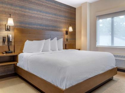 The Cranberry Ascend Hotel Collection - image 8