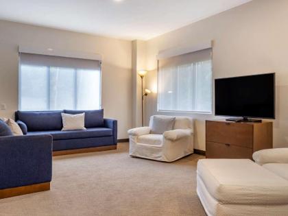 The Cranberry Ascend Hotel Collection - image 9