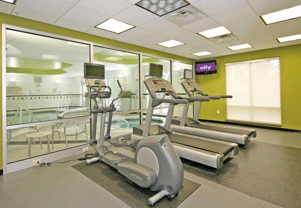 Fairfield Inn & Suites Raleigh-Durham Airport/Brier Creek - image 4