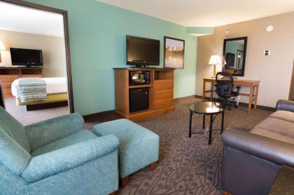 Drury Inn & Suites Atlanta Morrow - image 8