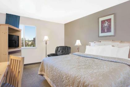 Super 8 by Wyndham Moscow - image 15