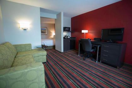 Fairfield Inn & Suites Moscow - image 10