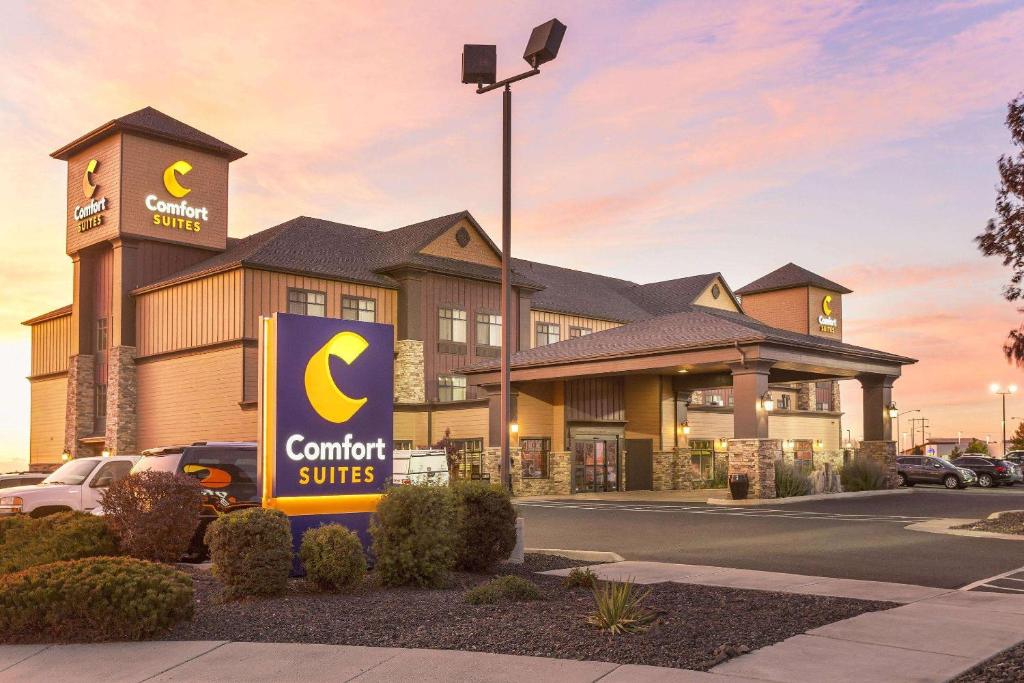 Comfort Suites Moses Lake - main image