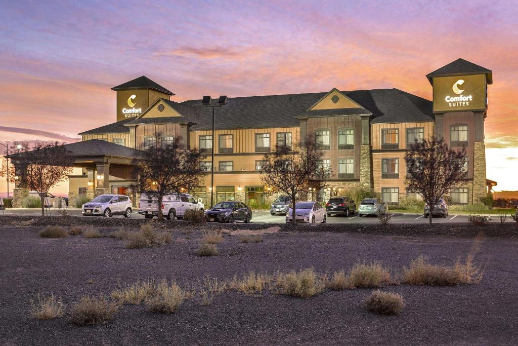 Comfort Suites Moses Lake - image 4