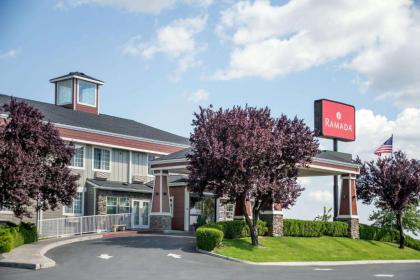 Ramada by Wyndham Moses Lake - image 13