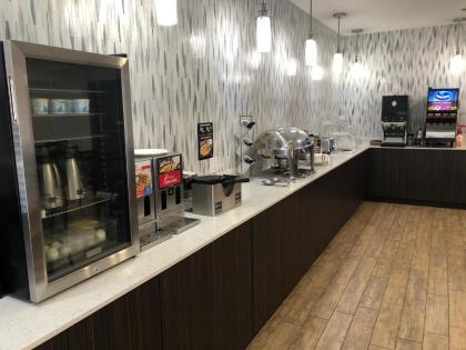 SureStay Plus Hotel by Best Western Moses Lake - image 15