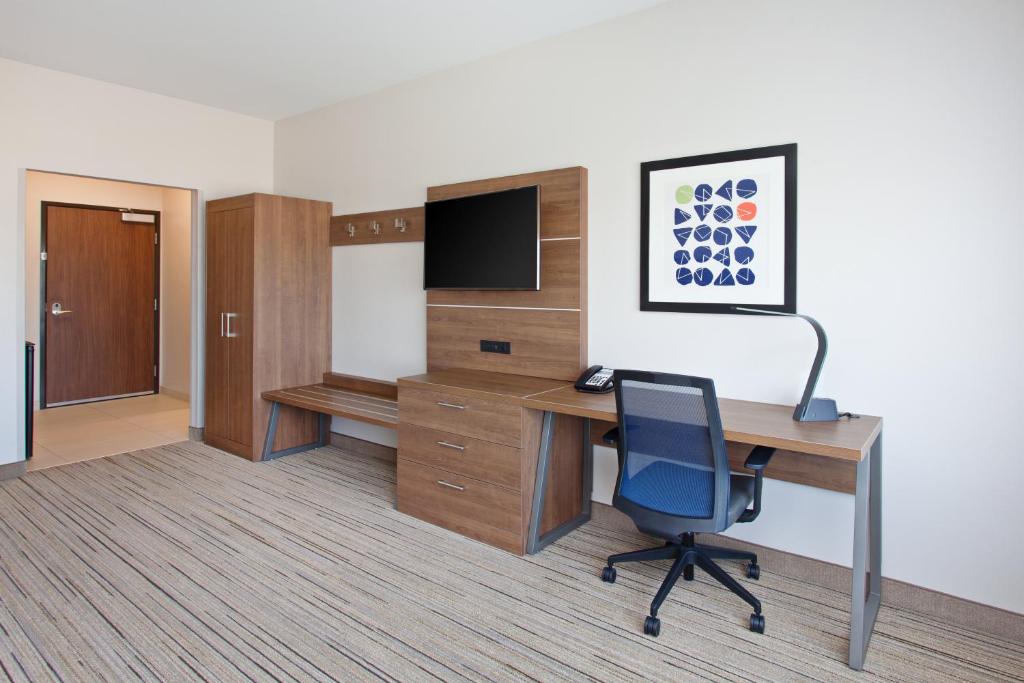 Holiday Inn Express & Suites - Moses Lake an IHG Hotel - image 4