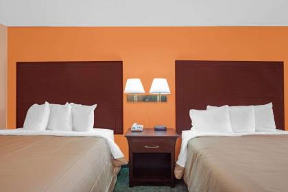 Days Inn by Wyndham Moulton - image 14