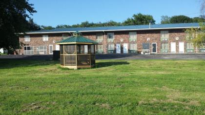 Audrey's Motel - image 6
