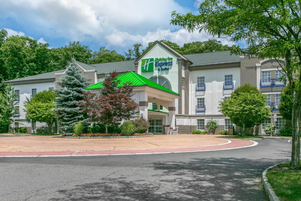 Holiday Inn Express Mount Arlington an IHG Hotel - main image