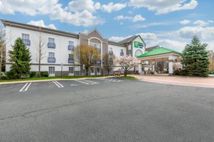 Holiday Inn Express Mount Arlington an IHG Hotel - image 9