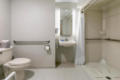 Holiday Inn Express Mount Arlington an IHG Hotel - image 17