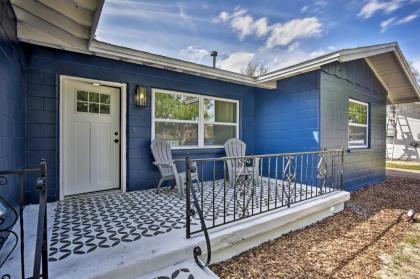 House in Historic District Walk to Marina!