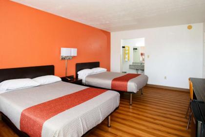 Motel 6-Mount Jackson VA - Shenandoah - image 11