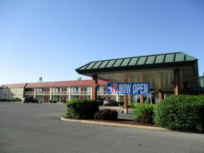 Motel 6-Mount Jackson VA - Shenandoah - image 3