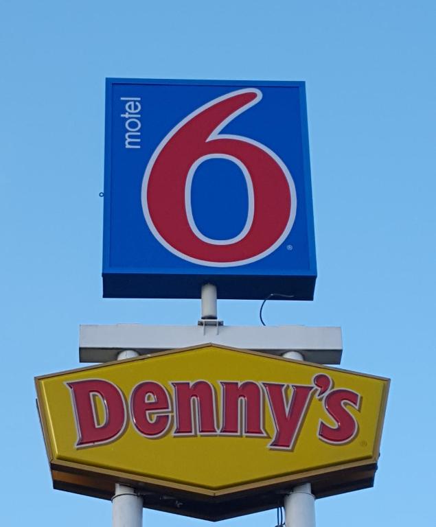 Motel 6-Mount Jackson VA - Shenandoah - image 5