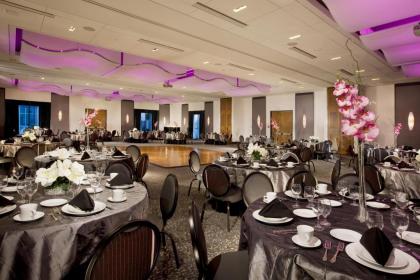 Aloft Mount Laurel - image 3