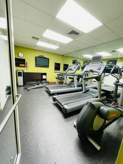 Fairfield Inn and Suites Mt. Laurel - image 8