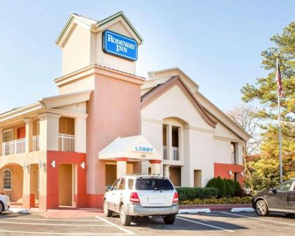 Rodeway Inn Mount Laurel Hwy 73 - image 7