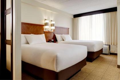 Hyatt Place Mt. Laurel - image 10
