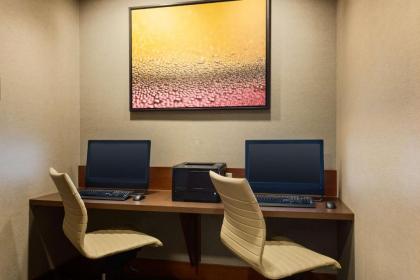 Hyatt Place Mt. Laurel - image 4