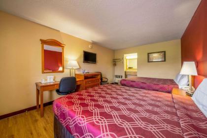 Econo Lodge Mount Laurel - image 9