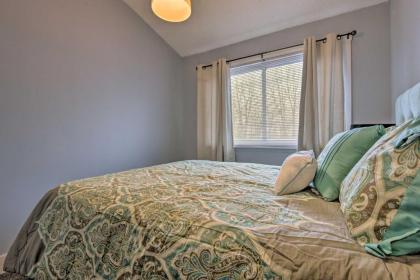 Mount Pocono Condo with Balcony - Near Mt Airy Casino - image 14