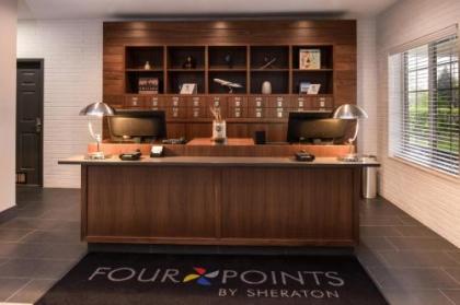 Four Points By Sheraton Mount Prospect O’Hare in Gurnee