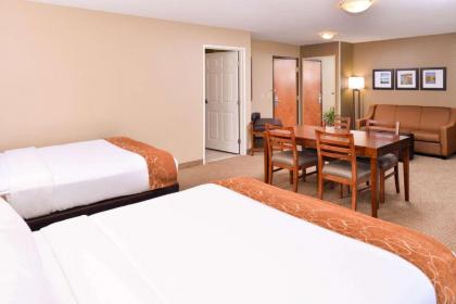 Comfort Suites Mount Vernon - image 10