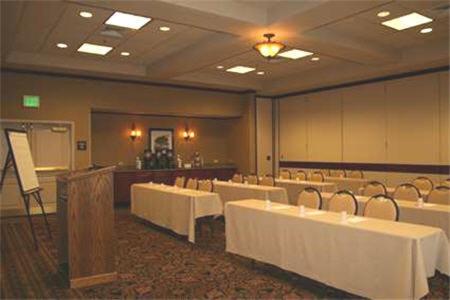 Hampton Inn & Suites Mountain Home - image 3