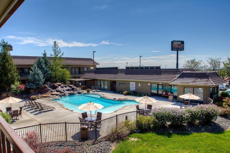 Best Western Foothills Inn - main image