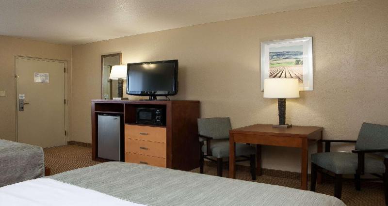 Best Western Foothills Inn - image 5
