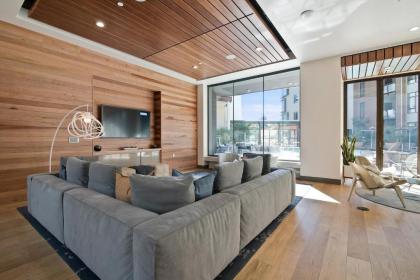 Global Luxury Suites at Downtown Mountain View - image 9