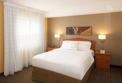 TownePlace Suites by Marriott Seattle Everett/Mukilteo - image 9